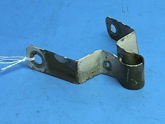 63332-03 Piper - CLIP- HOSE